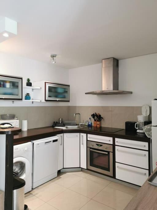 Appartement La Tranquillite, 2Mn A Pieds Mer Фрежюс Экстерьер фото